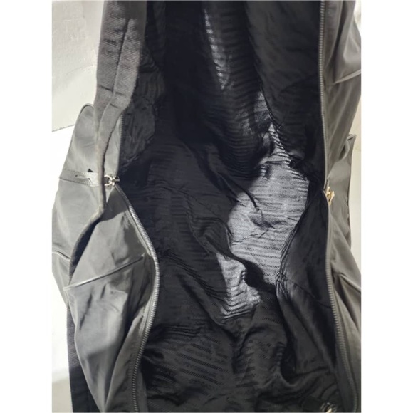 Authentic Prada Saffiano-Trimmed Tessuto Nylon Duffle Bag Black 60cm - Picture 9 of 15